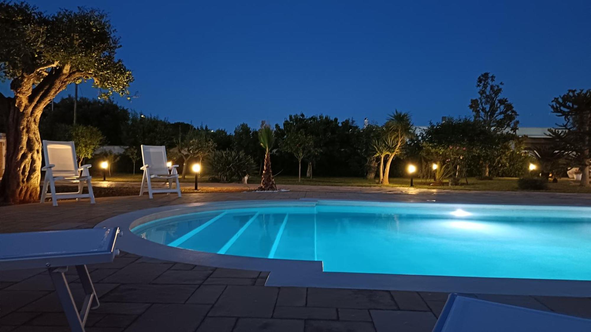 Villa Genvi - Pool & Relax 滨海波利尼亚诺 外观 照片